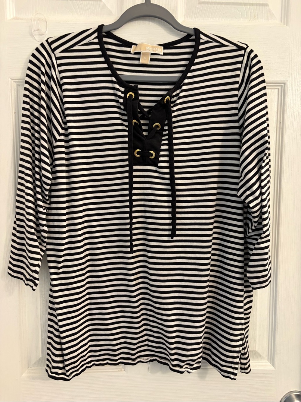 Michael Kors Black & White Striped Lace-Up Top. Mid sleeves. Size 1X $10